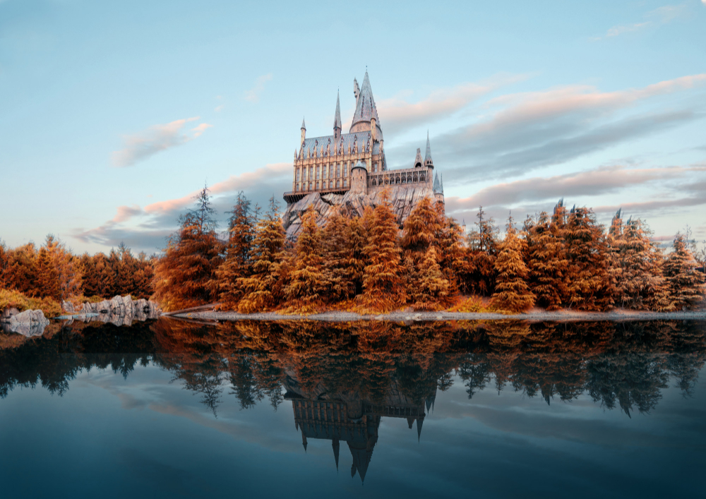 hogwarts-castle-universal-studio-japan-autumn-season