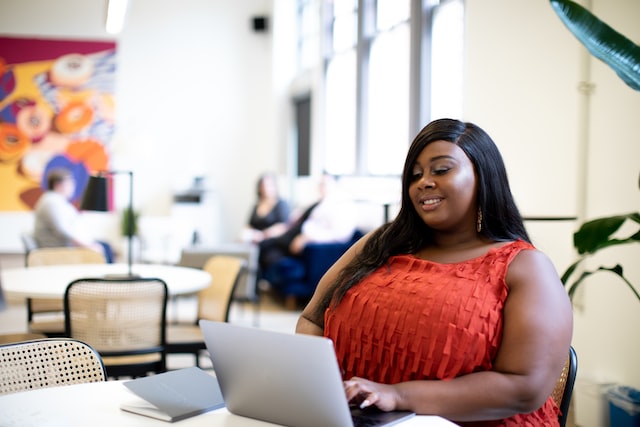 allgo-an-app-for-plus-size-people-eqlRthvN188-unsplash